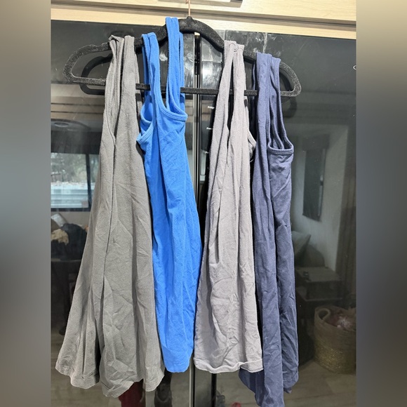 Maurices Tops - 5 Maurices xs basics body Tank Tops